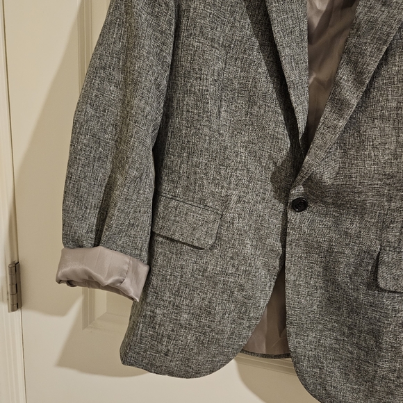 Coo Fandy gray blazer. Size Medium - Picture 3 of 5